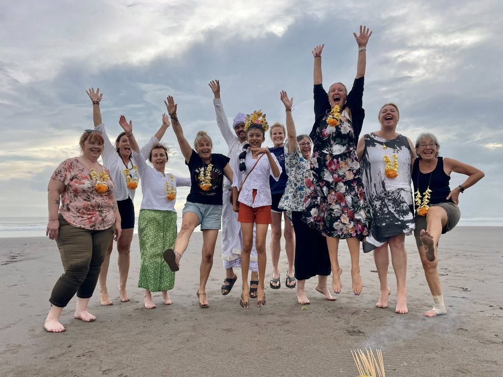 female travel 50+